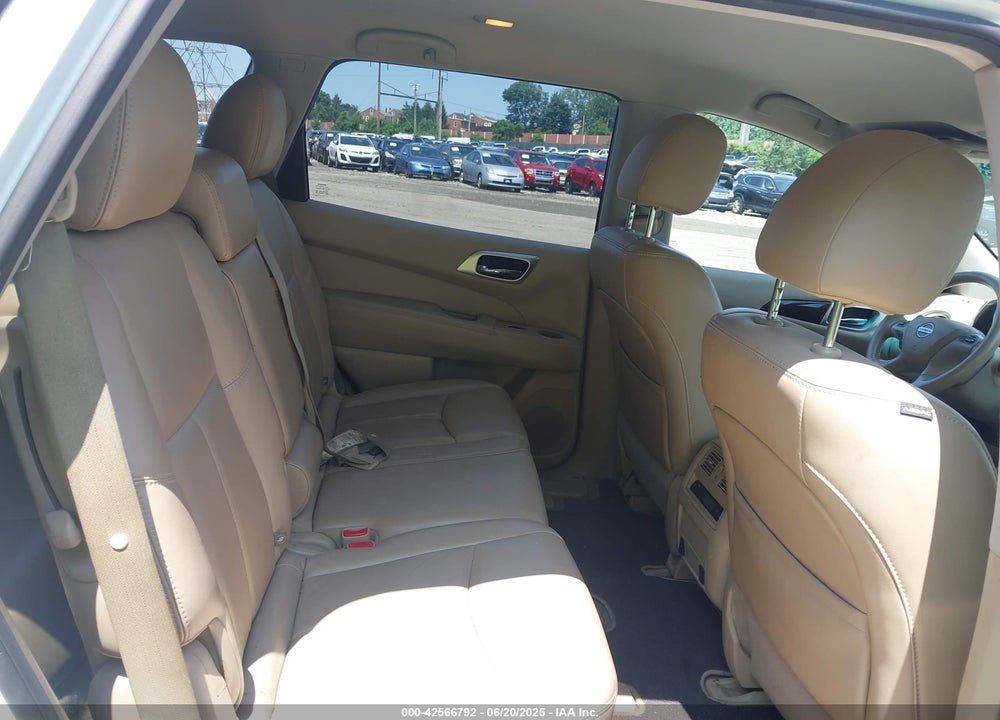 2014 NISSAN PATHFINDER VIN: 5N1AR2MMXEC695267