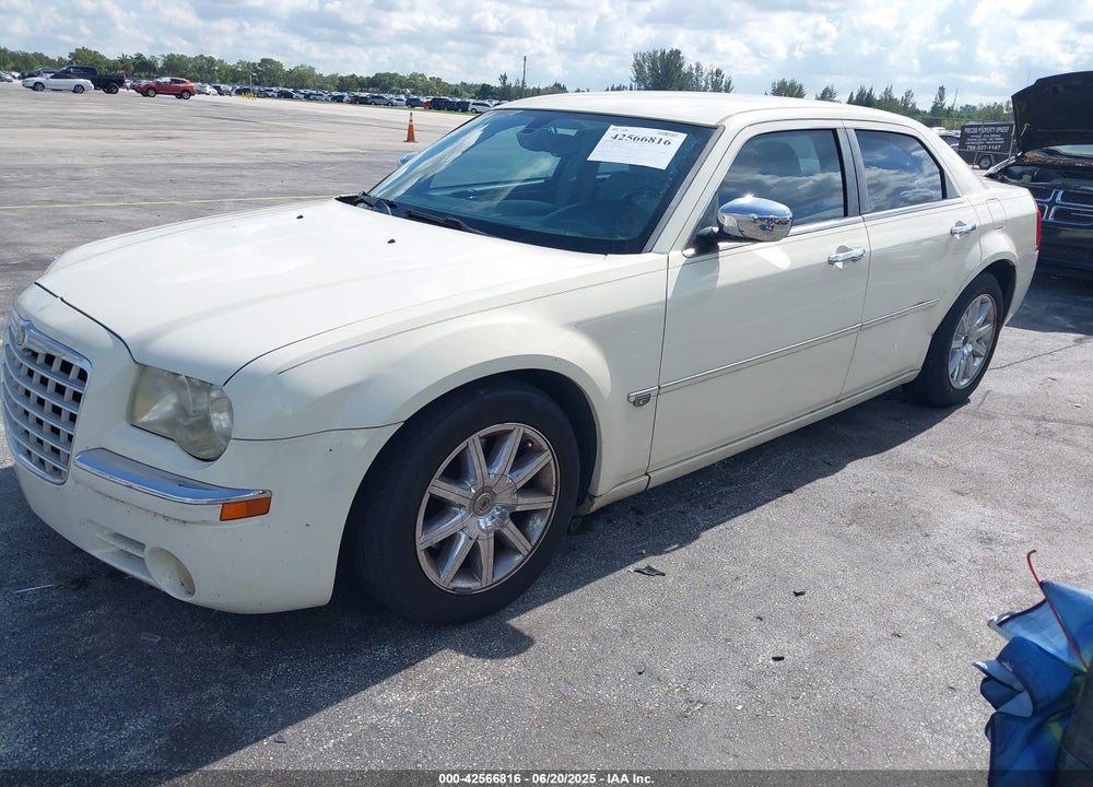 2007 CHRYSLER 300C VIN: 2C3KA63H17H662741