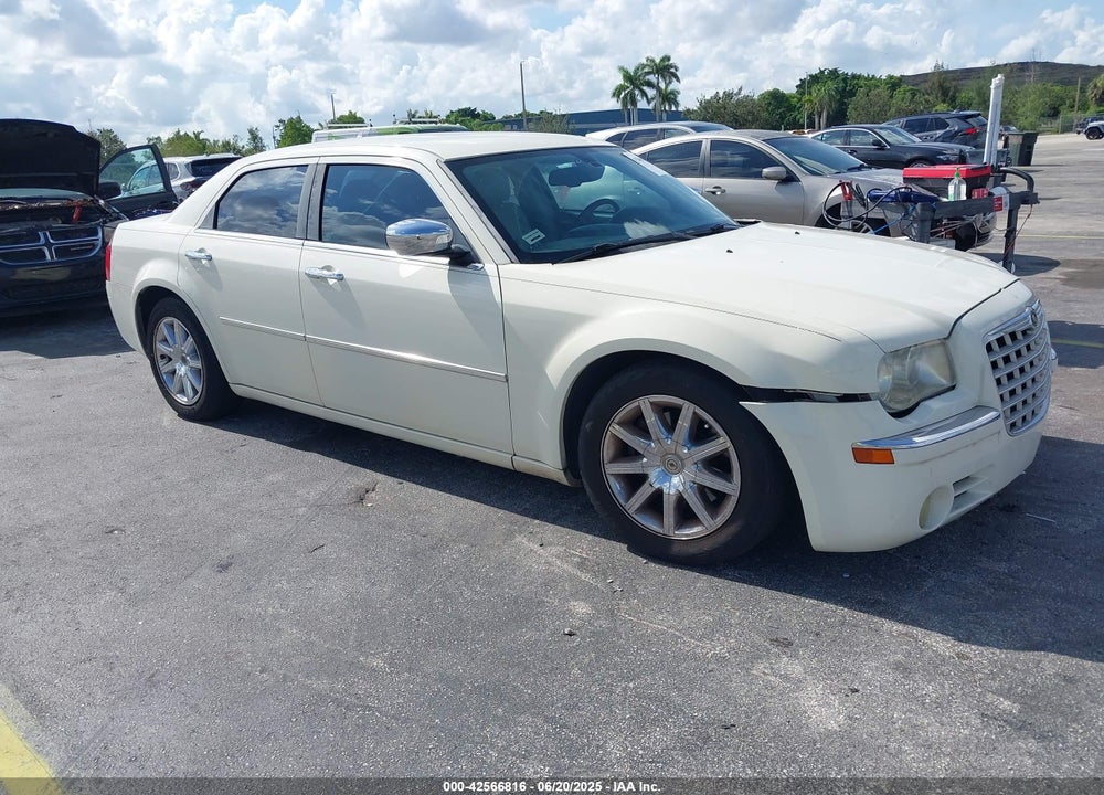 2007 CHRYSLER 300C VIN: 2C3KA63H17H662741