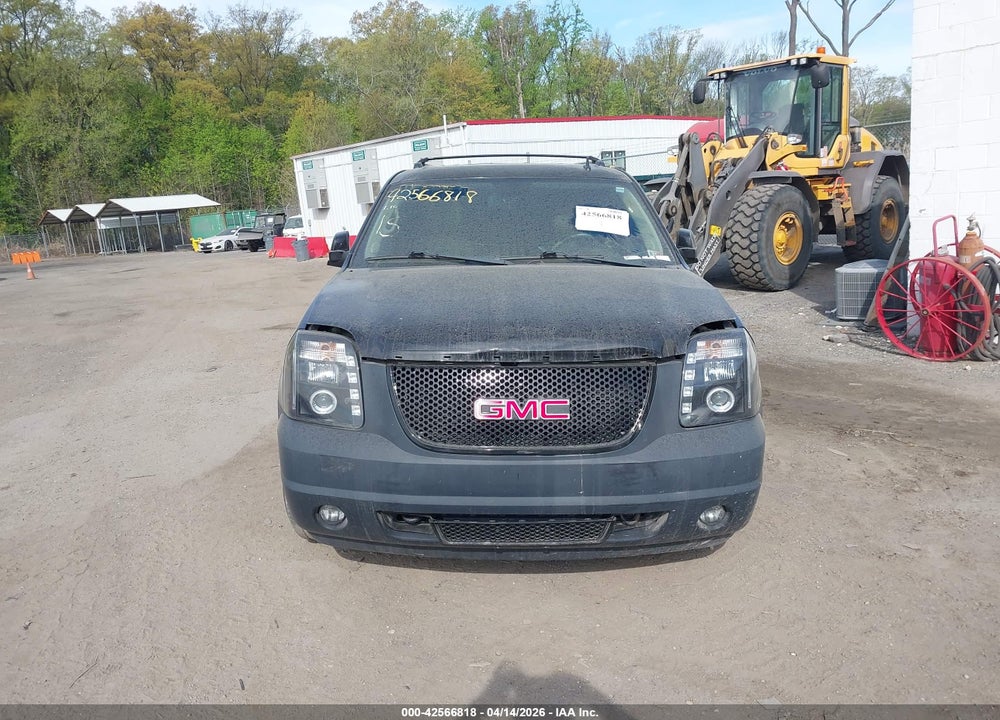 2013 GMC YUKON XL 1500 SLT VIN: 1GKS2KE77DR296743
