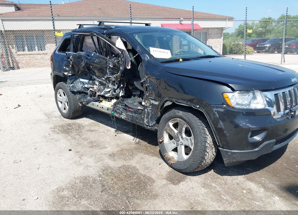 2013 JEEP GRAND CHEROKEE VIN: 1C4RJFAGXDC532623