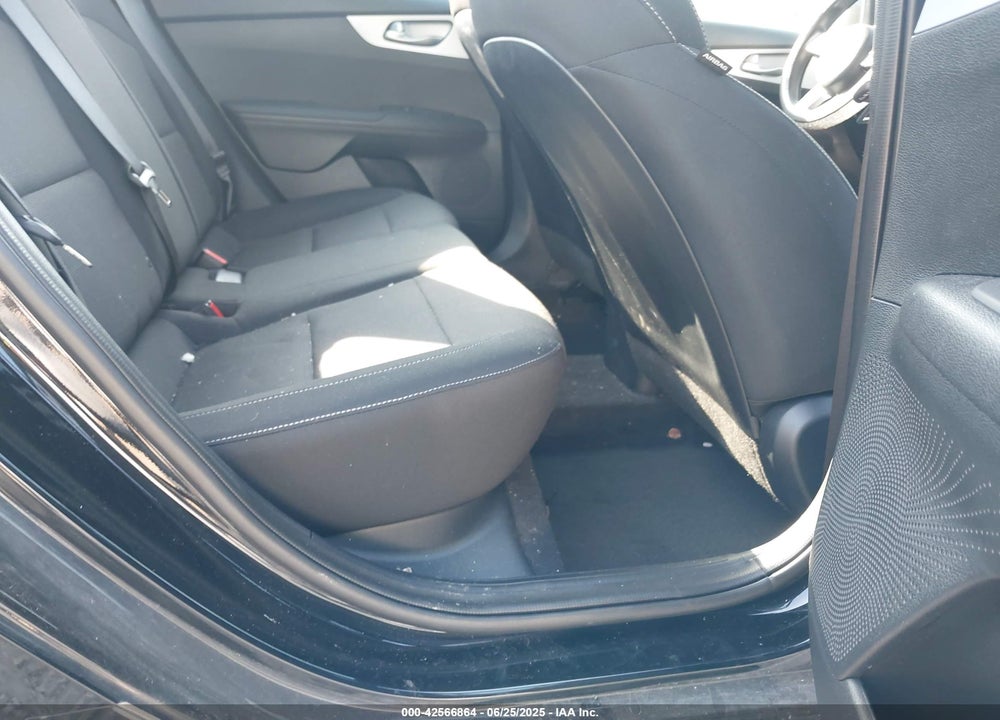 2024 KIA FORTE LXS VIN: 3KPF24AD1RE753814
