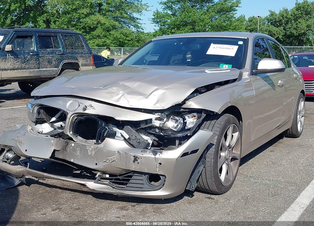 2015 BMW 3 SERIES VIN: WBA3B5G58FNS14880