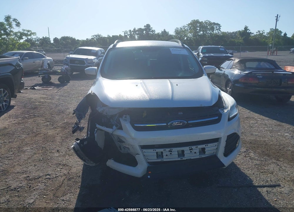 2016 FORD ESCAPE VIN: 1FMCU0GX5GUA65543