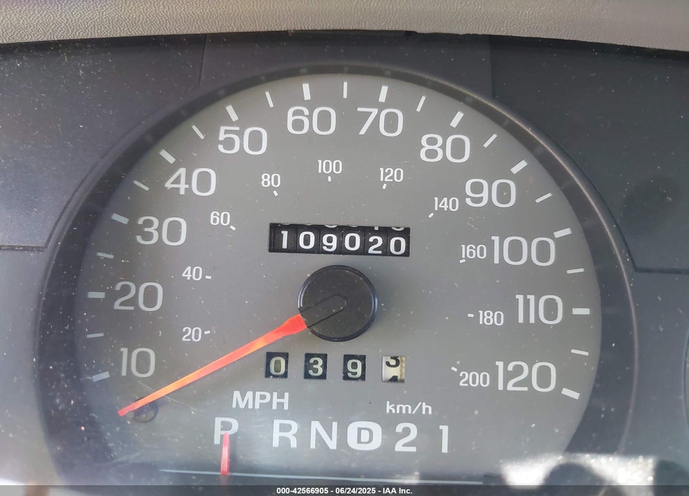1999 MERCURY GRAND MARQUIS LS VIN: 2MEFM75W9XX619565