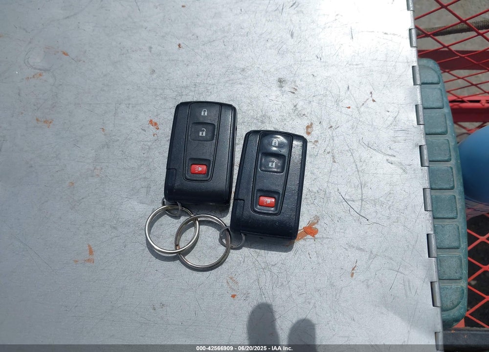 2007 TOYOTA PRIUS VIN: JTDKB20U477649190