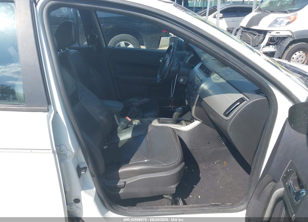 2009 FORD FOCUS SEL VIN: 1FAHP37N49W102225