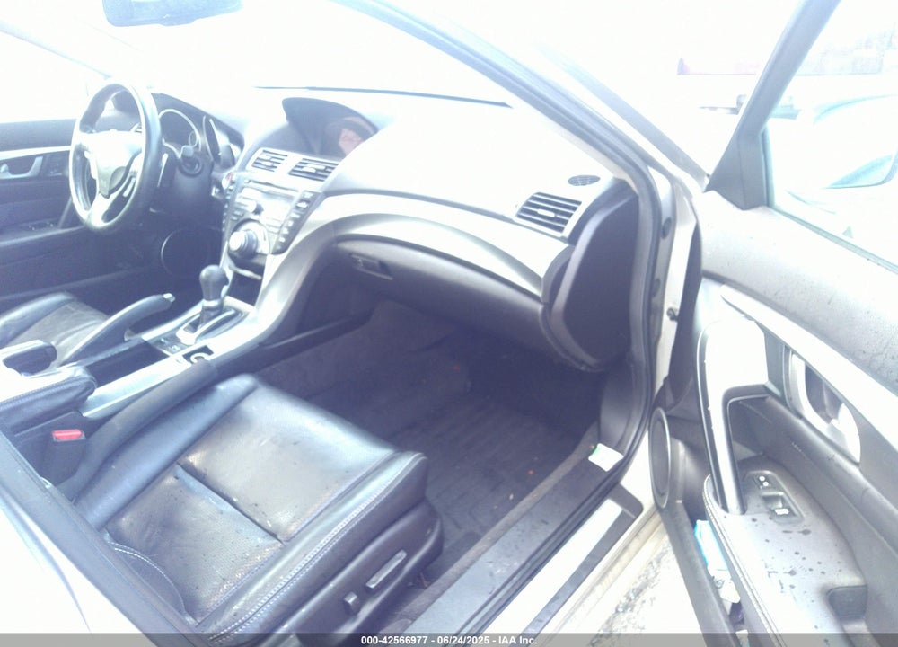 2010 ACURA TL 3.7 VIN: 19UUA9F55AA002460