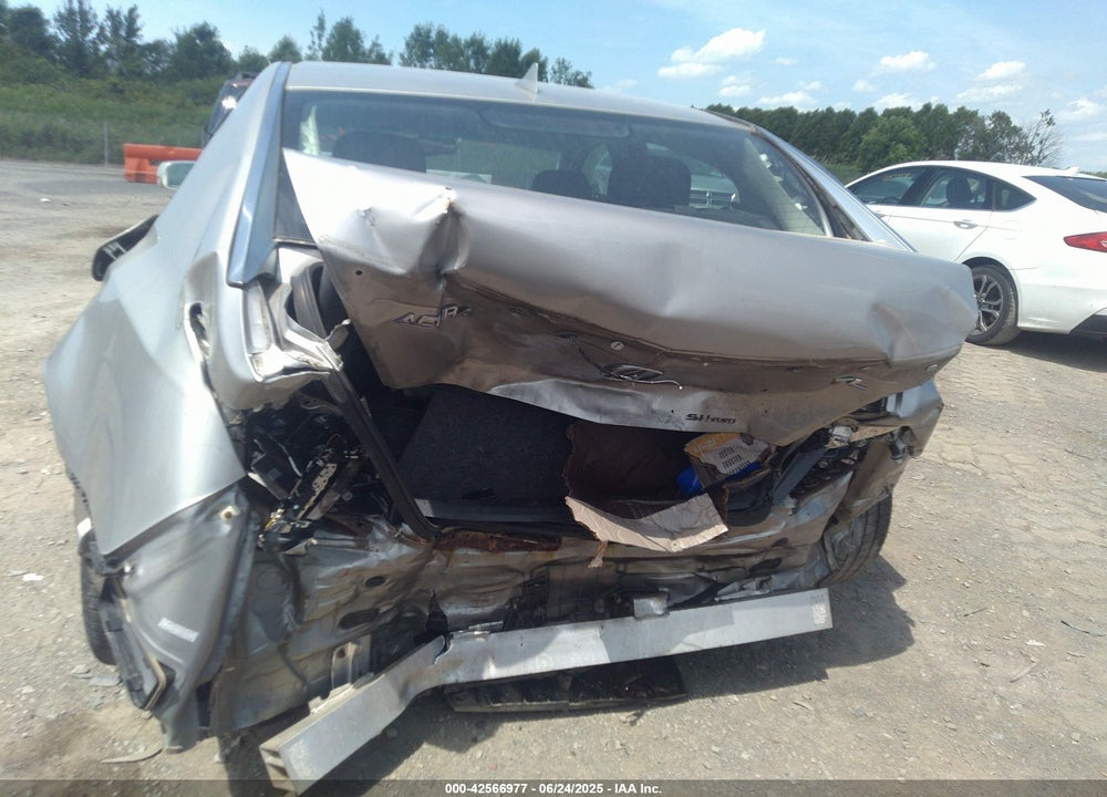 2010 ACURA TL 3.7 VIN: 19UUA9F55AA002460