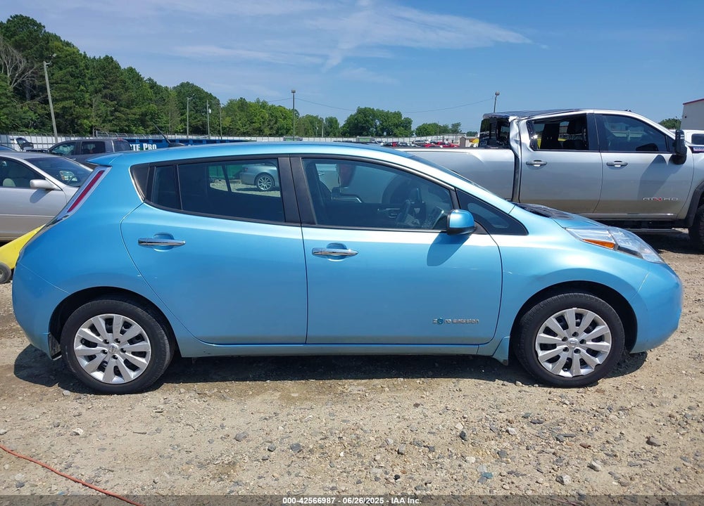 2015 NISSAN LEAF VIN: 1N4AZ0CPXFC323150