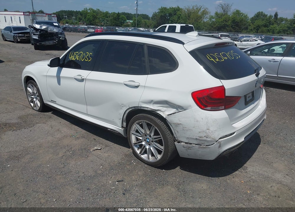2013 BMW X1 VIN: WBAVM1C59DVW42195