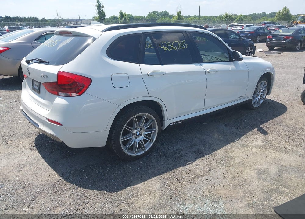 2013 BMW X1 VIN: WBAVM1C59DVW42195