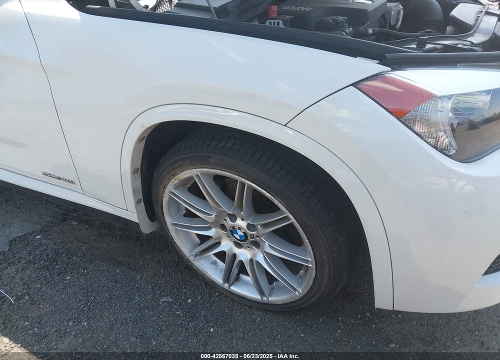 2013 BMW X1 VIN: WBAVM1C59DVW42195