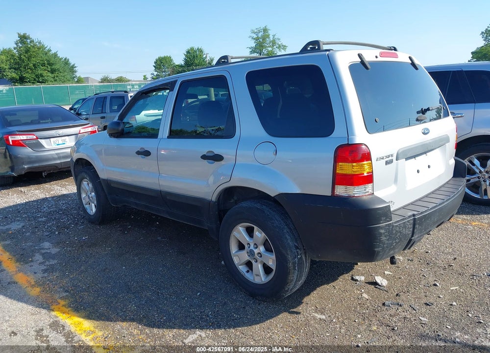 2005 FORD ESCAPE XLT VIN: 1FMYU03175DA18437