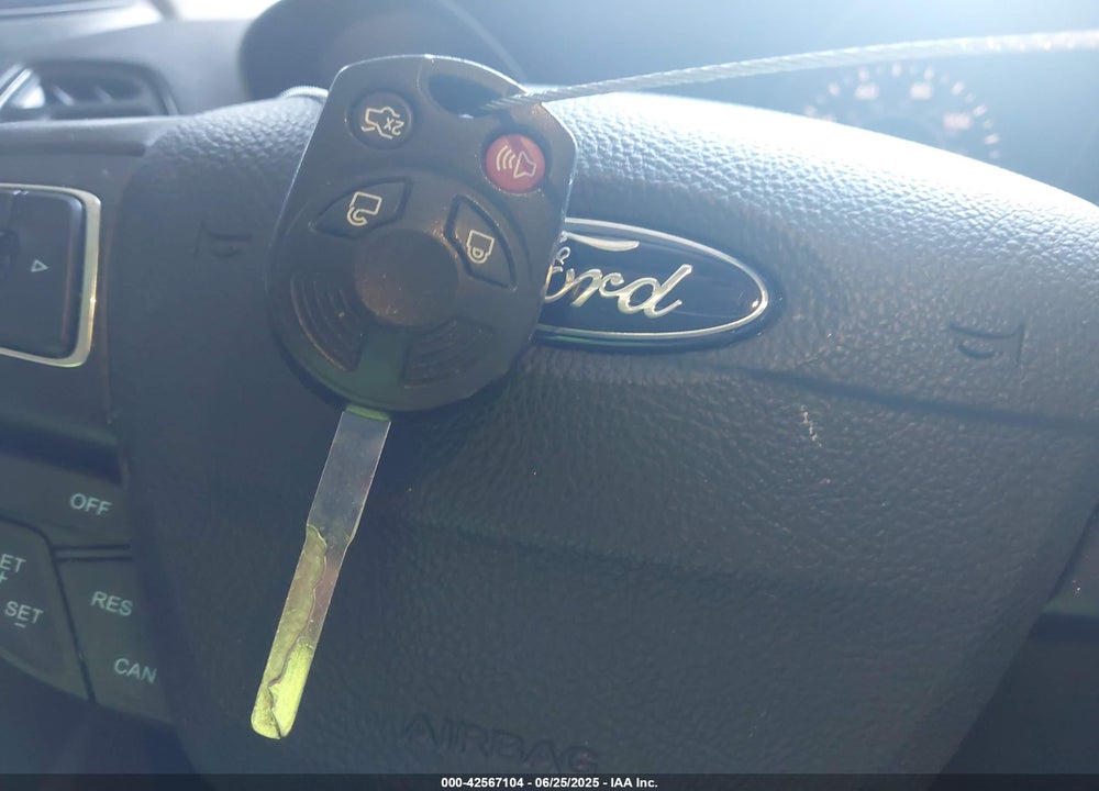 2018 FORD ESCAPE SEL VIN: 1FMCU0HD3JUB02150