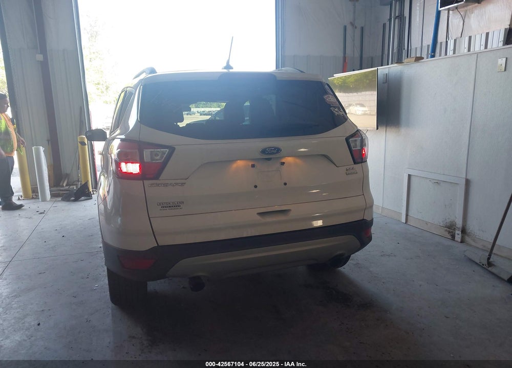 2018 FORD ESCAPE SEL VIN: 1FMCU0HD3JUB02150