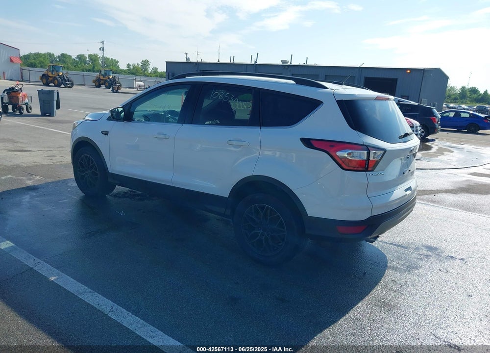 2018 FORD ESCAPE SE VIN: 1FMCU9GD7JUD03751