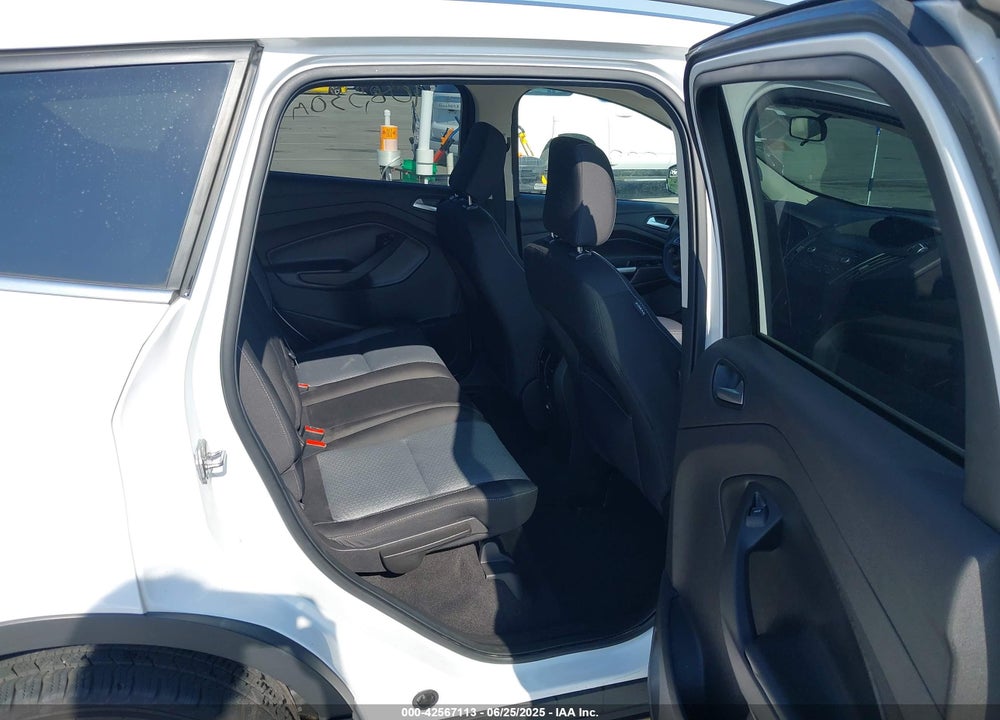 2018 FORD ESCAPE SE VIN: 1FMCU9GD7JUD03751