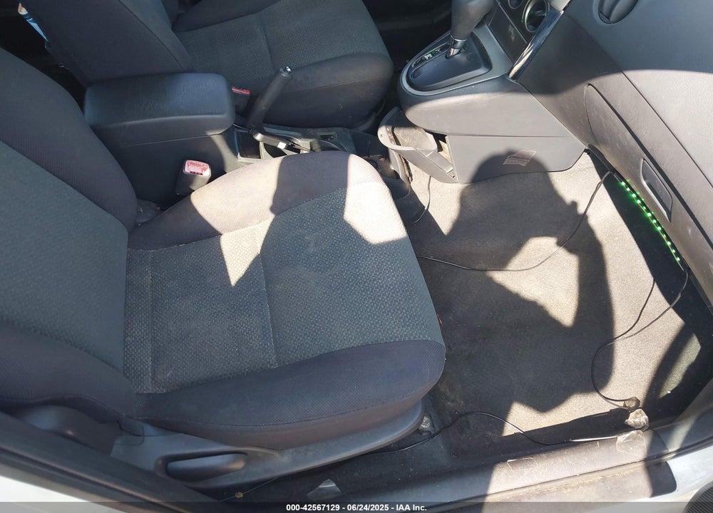 2004 TOYOTA MATRIX STANDARD VIN: 2T1KR32E44C179258