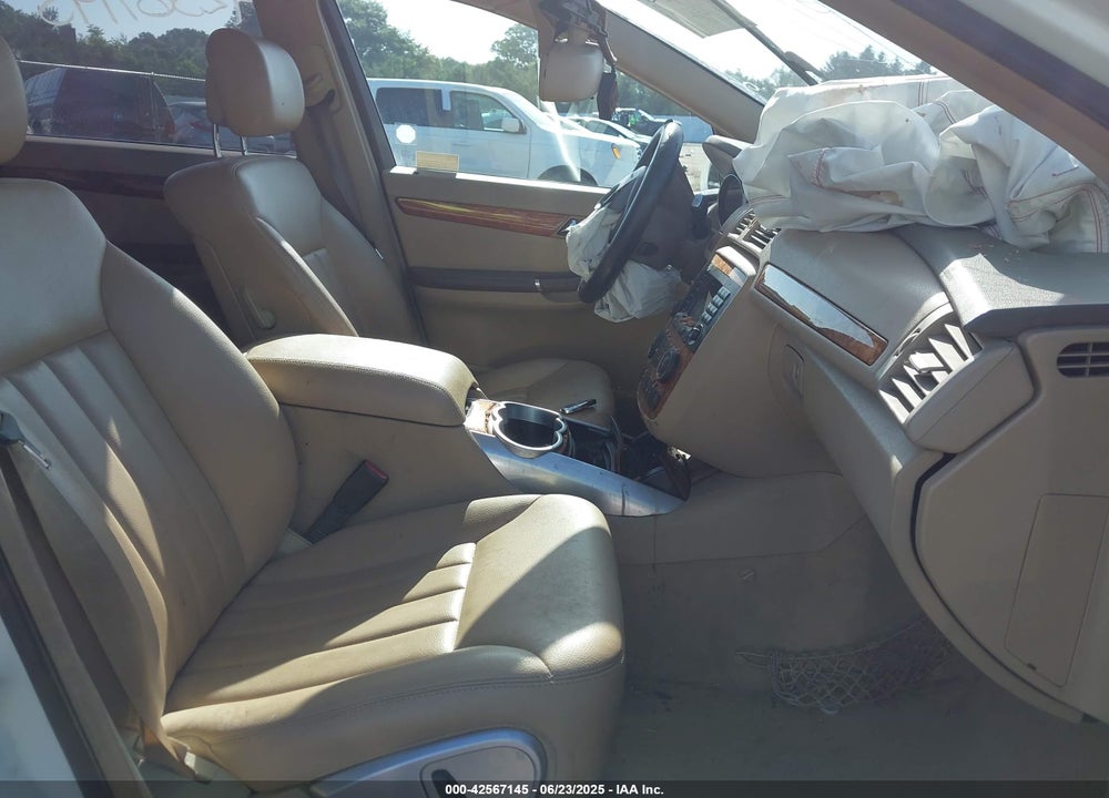 2008 MERCEDES-BENZ R 350 VIN: 4JGCB65E38A075422
