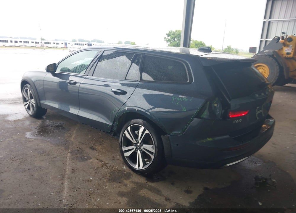 2025 VOLVO V60 CROSS COUNTRY VIN: YV4L12WK3S2149148