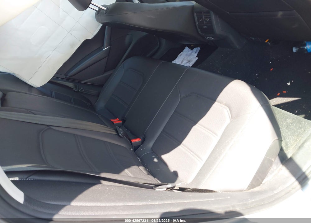 2021 VOLKSWAGEN PASSAT VIN: 1VWSA7A39MC000040