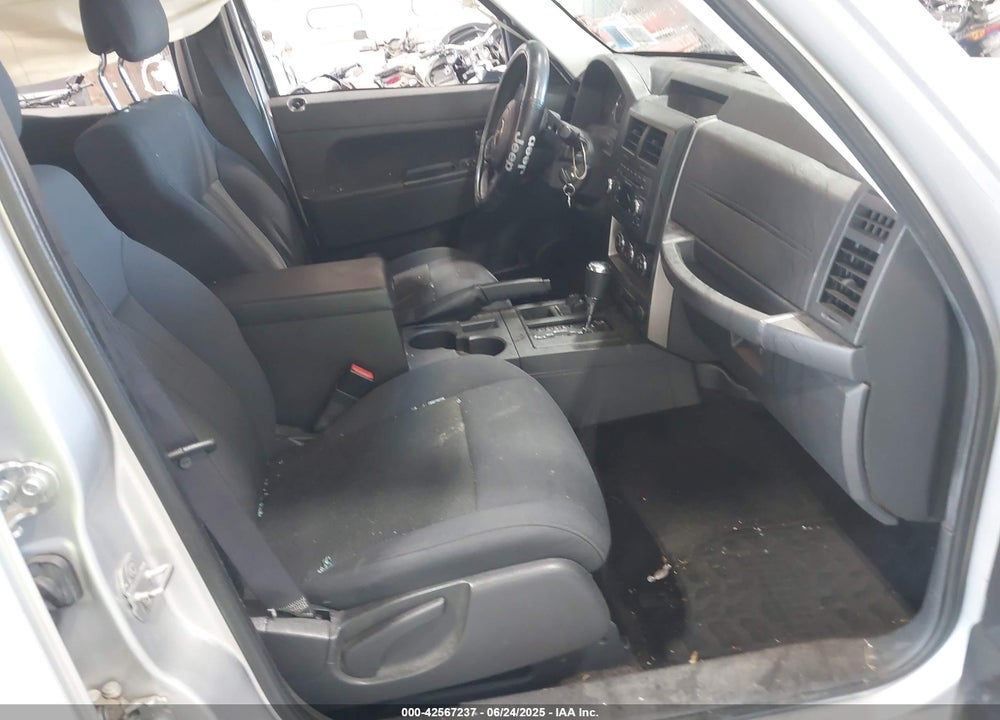 2012 JEEP LIBERTY SPORT VIN: 1C4PJMAK6CW136220