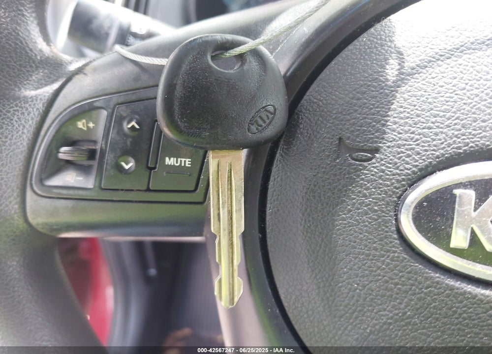 2011 KIA FORTE EX VIN: KNAFU4A2XB5354584
