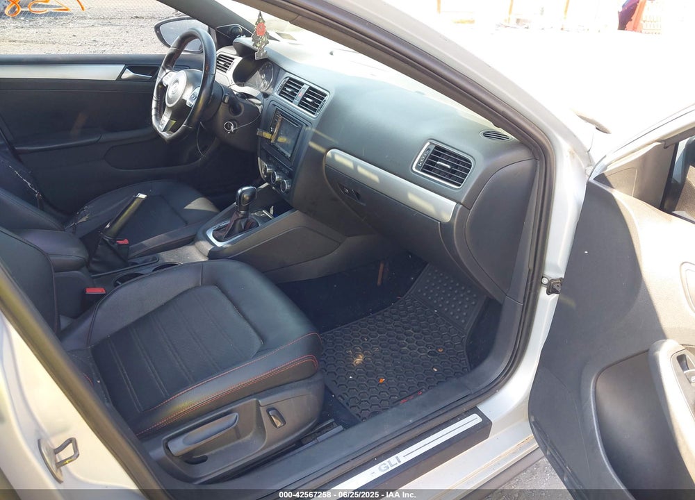 2013 VOLKSWAGEN JETTA GLI AUTOBAHN VIN: 3VW4A7AJ5DM237128