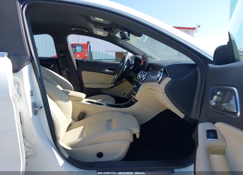 2019 MERCEDES-BENZ CLA-CLASS VIN: WDDSJ4GB7KN747935