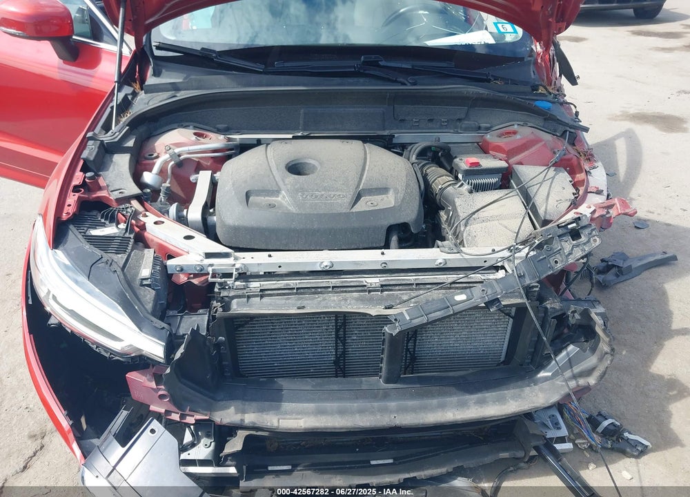 2021 VOLVO XC60 T6 MOMENTUM VIN: YV4A22RK1M1747652