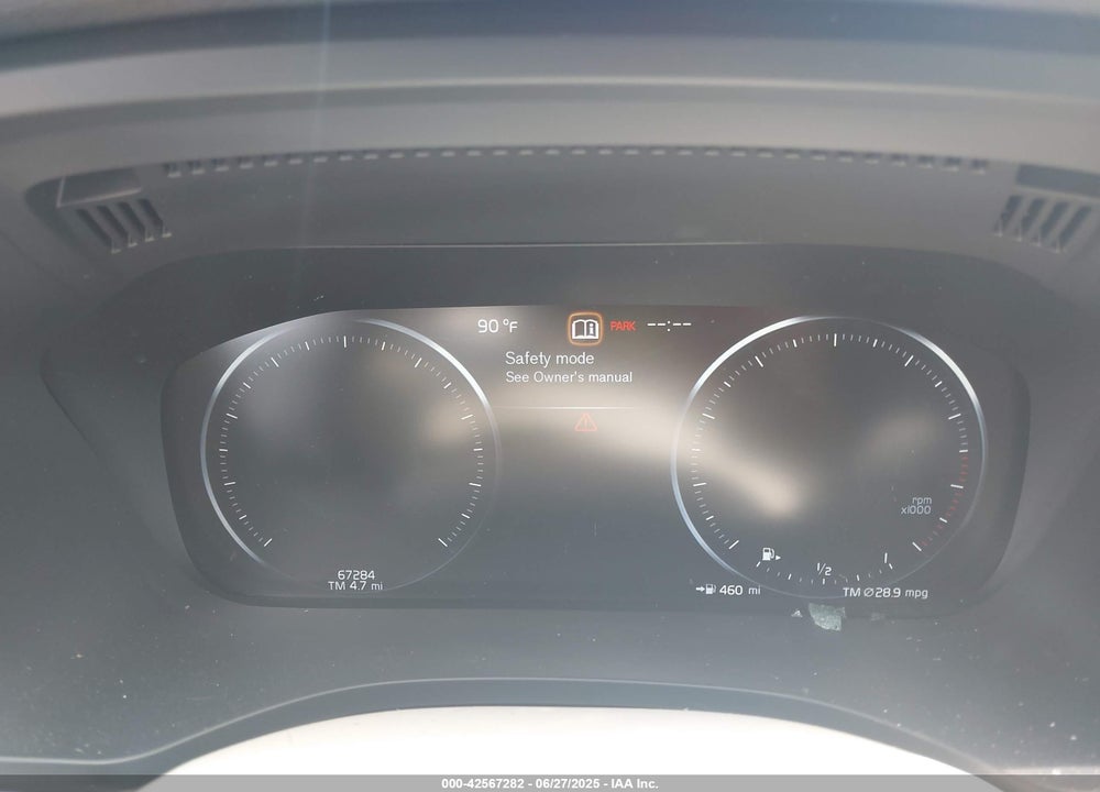 2021 VOLVO XC60 T6 MOMENTUM VIN: YV4A22RK1M1747652