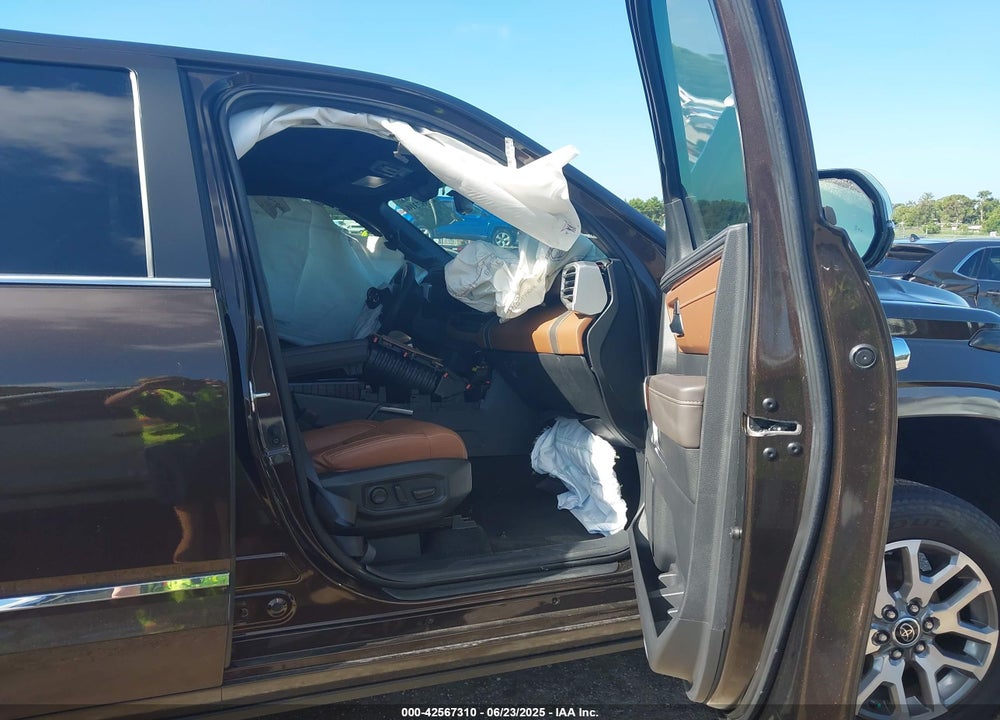 2024 TOYOTA TUNDRA VIN: 5TFMC5DBXRX043668