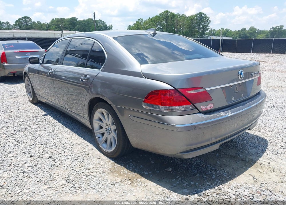 2006 BMW 750LI VIN: WBAHN83596DT33550