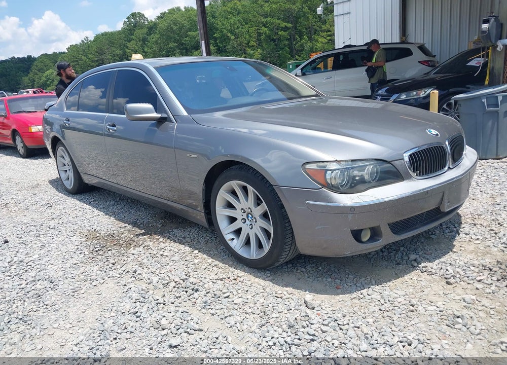 2006 BMW 750LI VIN: WBAHN83596DT33550