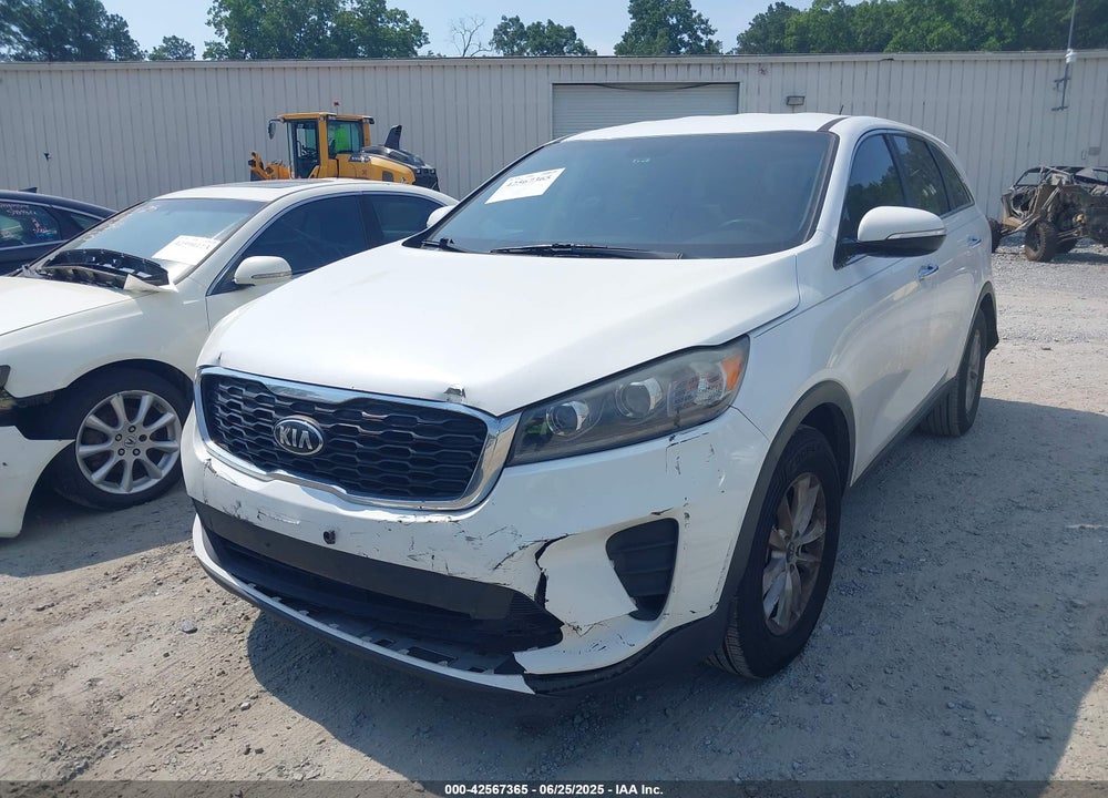 2019 KIA SORENTO 2.4L LX VIN: 5XYPG4A36KG437900