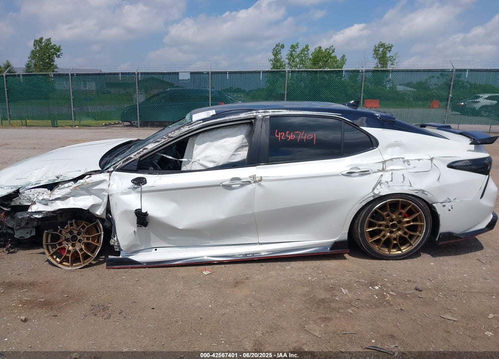 2021 TOYOTA CAMRY VIN: 4T1KZ1AK1MU050131