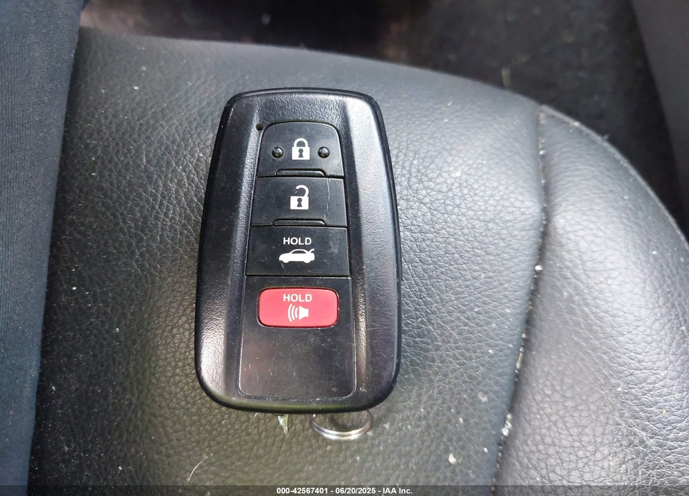 2021 TOYOTA CAMRY VIN: 4T1KZ1AK1MU050131