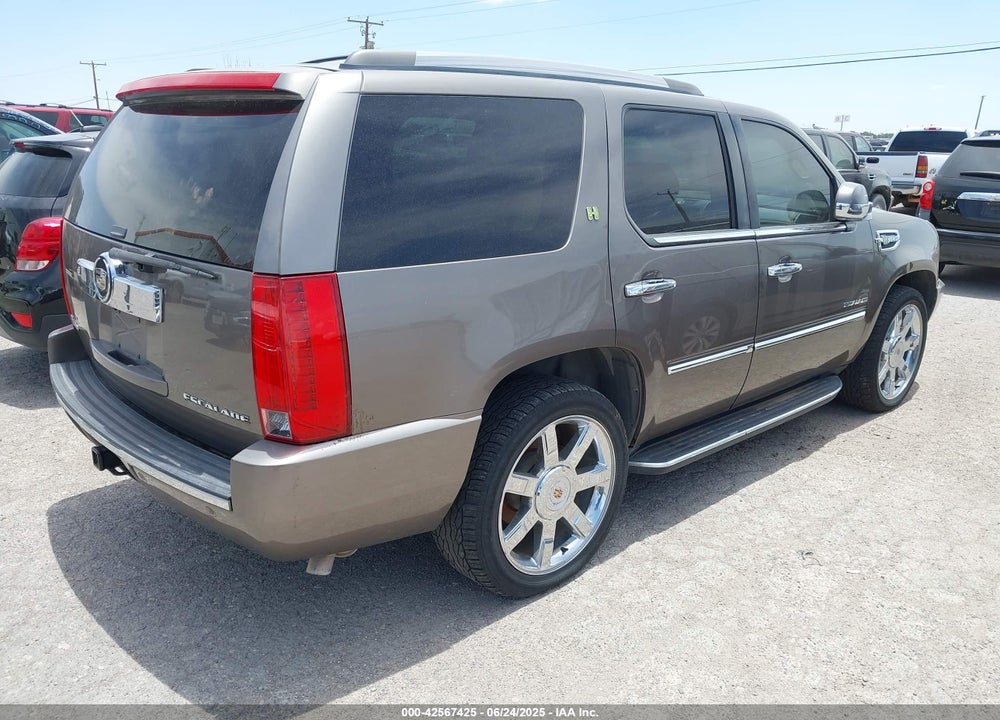 2012 CADILLAC ESCALADE VIN: 1GYS3EEJ7CR226478