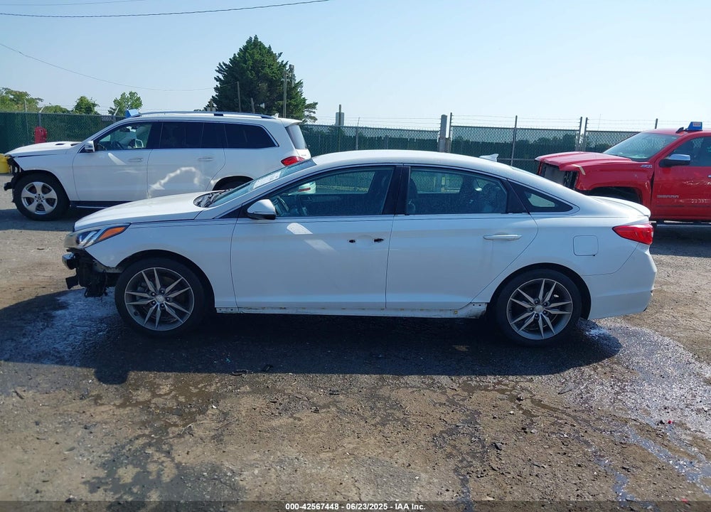 2017 HYUNDAI SONATA VIN: 5NPE34AB6HH498353