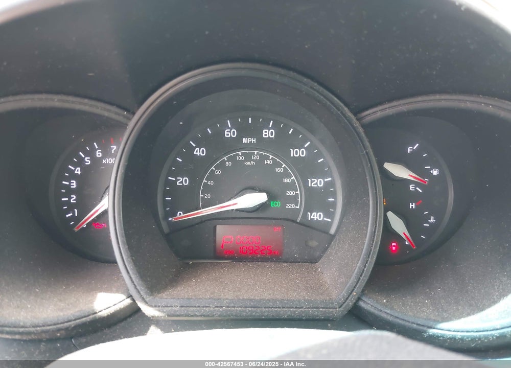 2014 KIA RIO VIN: KNADM4A31E6395247