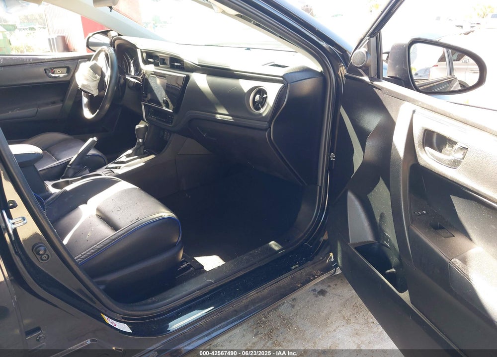 2018 TOYOTA COROLLA VIN: 5YFBURHE0JP819793