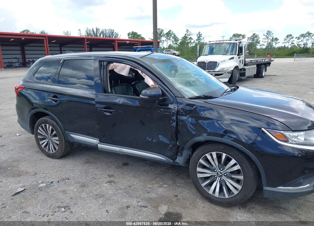2019 MITSUBISHI OUTLANDER VIN: JA4AZ3A36KZ049555