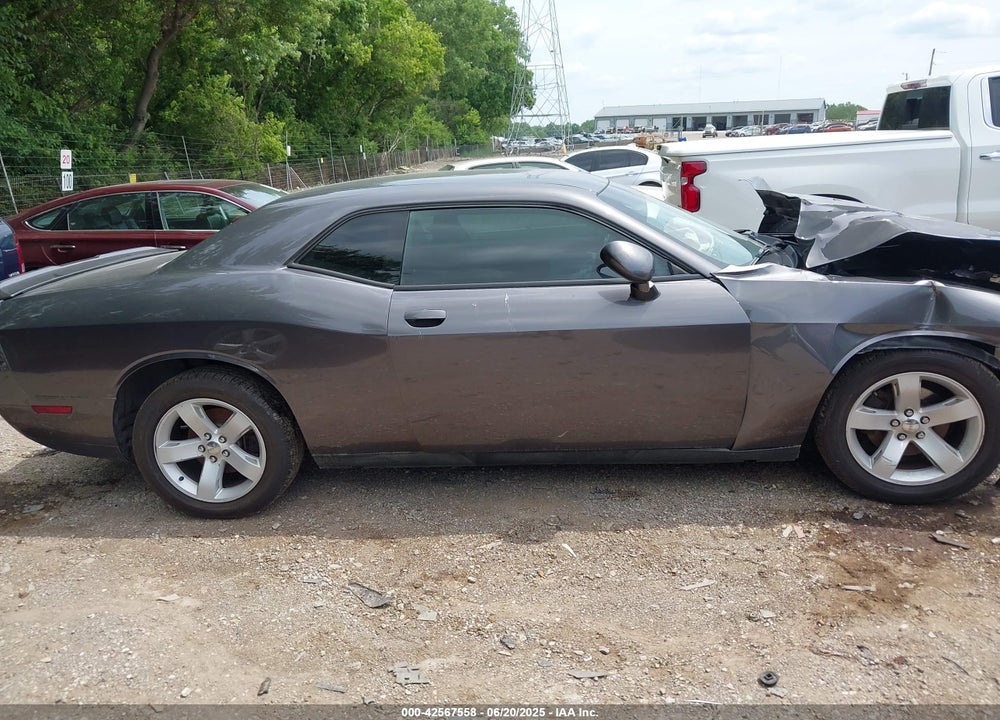 2014 DODGE CHALLENGER SXT VIN: 2C3CDYAGXEH107477