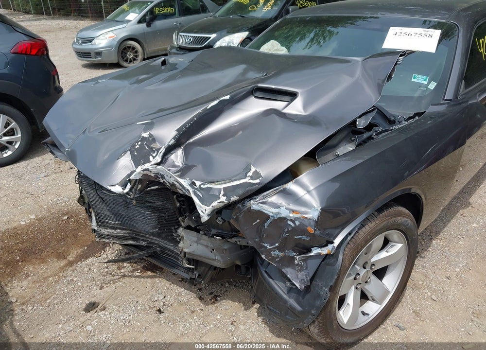 2014 DODGE CHALLENGER SXT VIN: 2C3CDYAGXEH107477