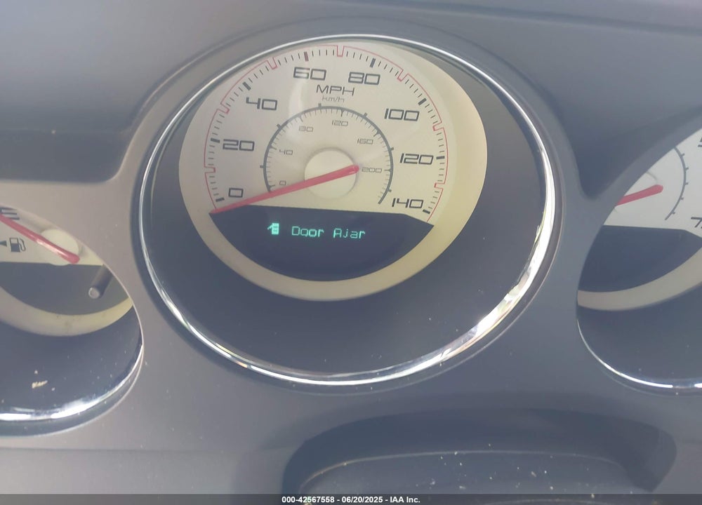 2014 DODGE CHALLENGER SXT VIN: 2C3CDYAGXEH107477