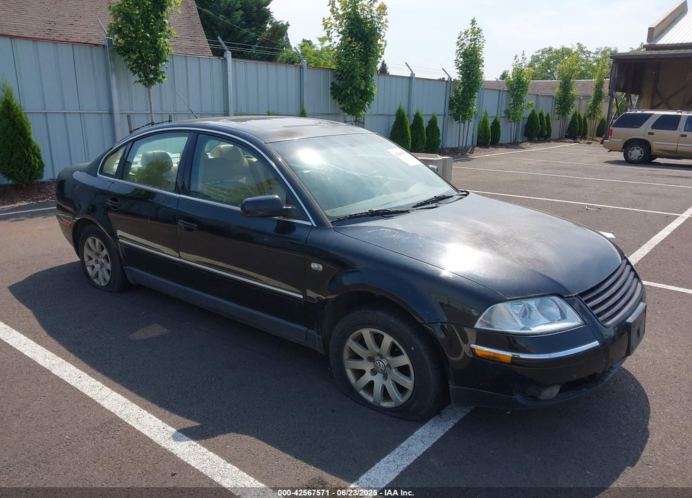 2001 VOLKSWAGEN PASSAT GLS VIN: WVWPD63BX1P098255