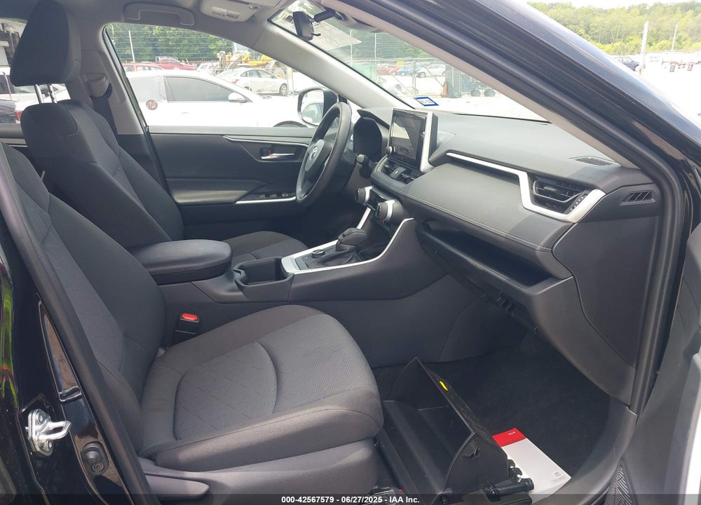 2025 TOYOTA RAV4 HYBRID VIN: 4T3RWRFVXSU177165