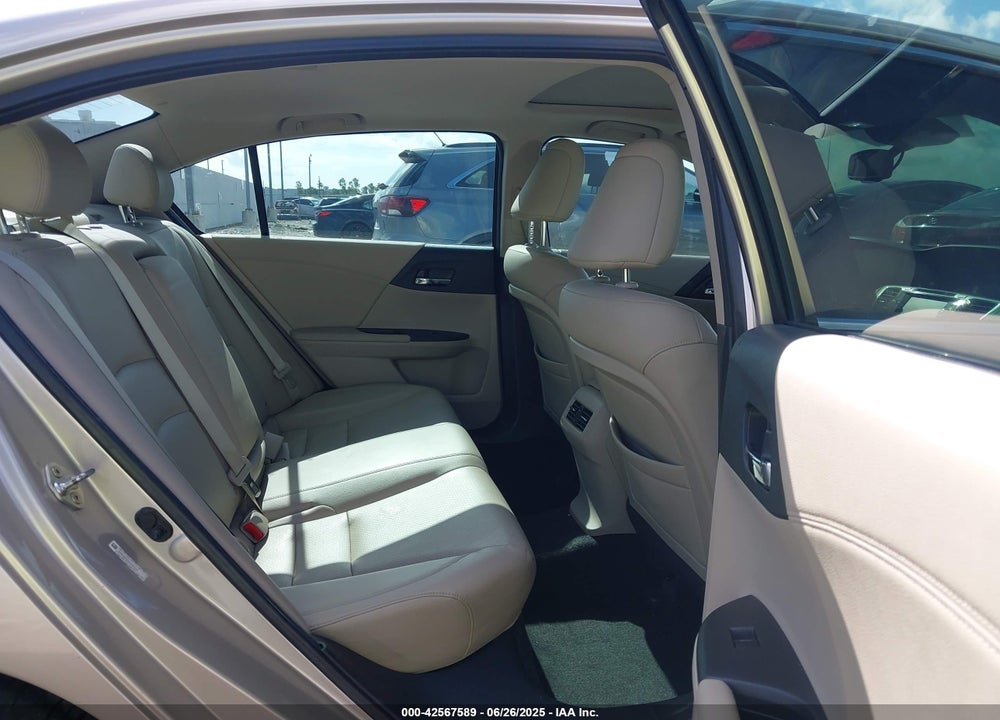2013 HONDA ACCORD EX-L VIN: 1HGCR2F83DA142985