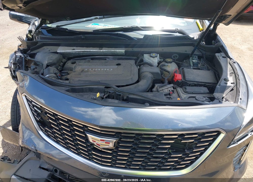 2019 CADILLAC XT4 VIN: 1GYFZDR48KF124220